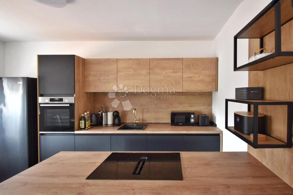 Stanovanje Medulin, 105m2