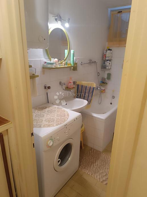 Stanovanje Varoš, Šibenik, 65m2