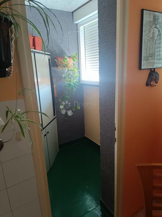 Stanovanje Varoš, Šibenik, 65m2