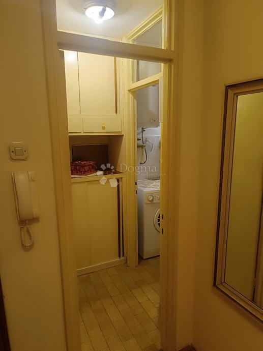 Stanovanje Varoš, Šibenik, 65m2