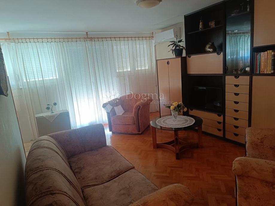 Stanovanje Varoš, Šibenik, 65m2