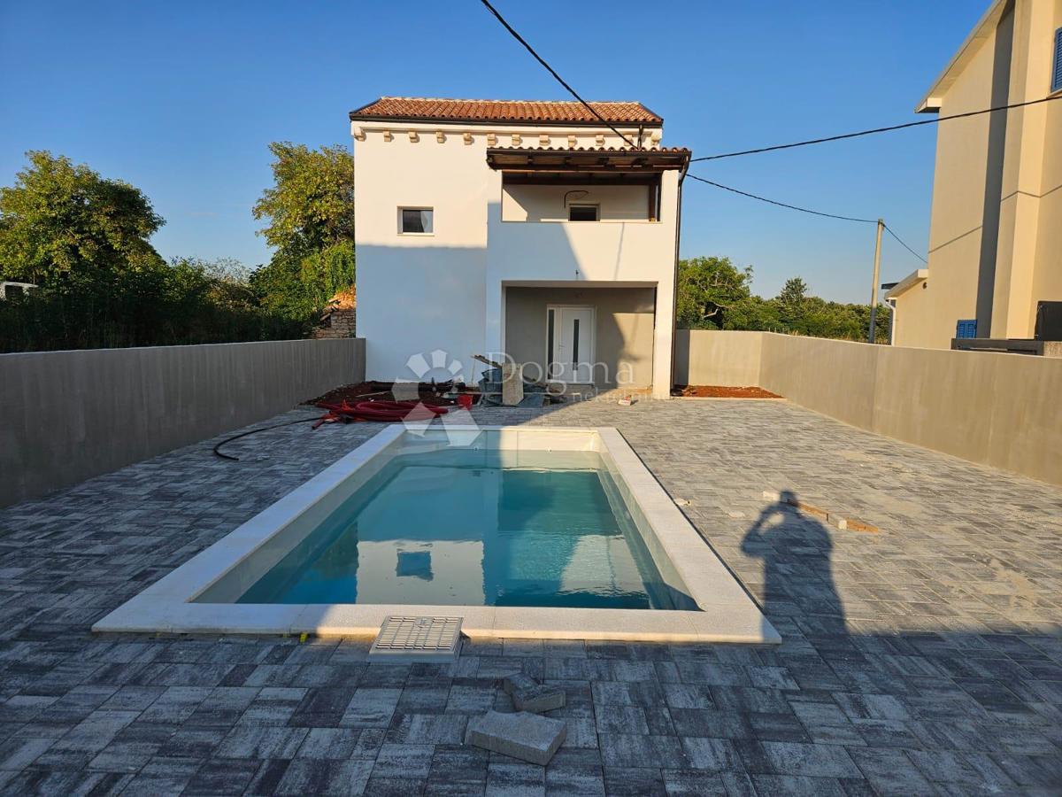 Hiša Cere, Žminj, 90m2