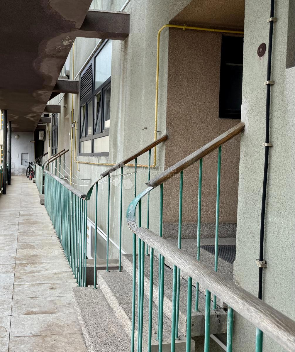 Stanovanje, na katerega so čakali leta