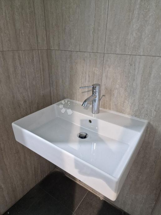 Poslovni prostor Trešnjevka, Trešnjevka - Sjever, 555m2