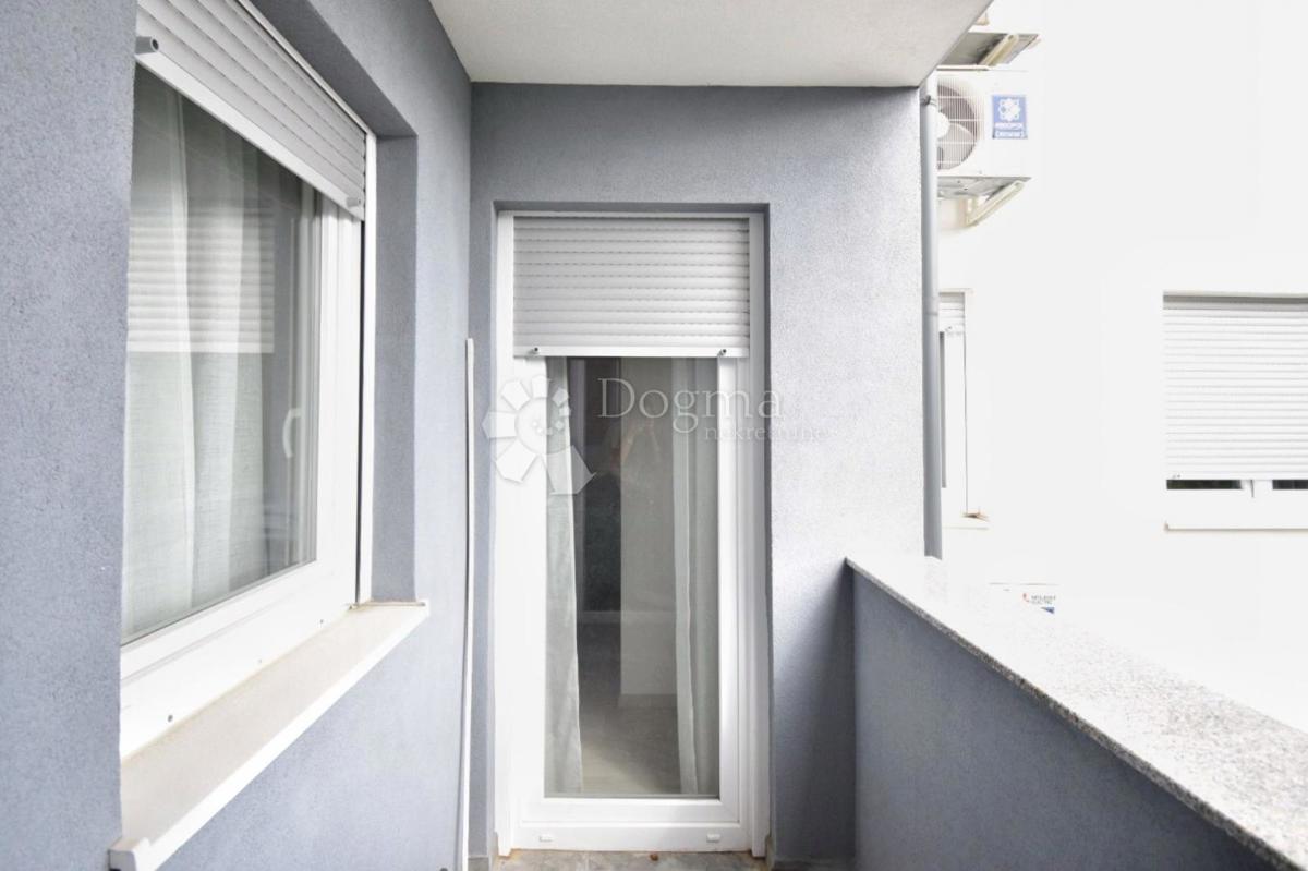 Stanovanje Centar, Pula, 55m2