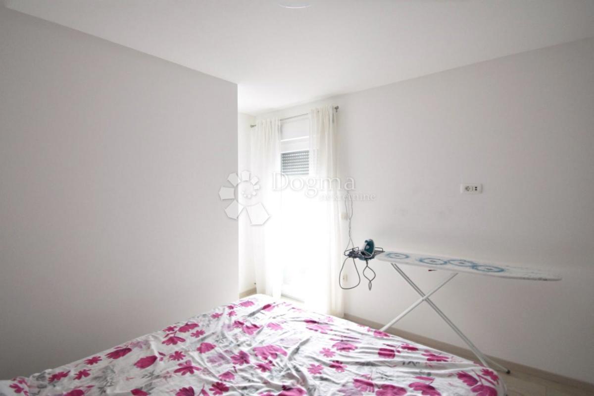 Stanovanje Centar, Pula, 55m2