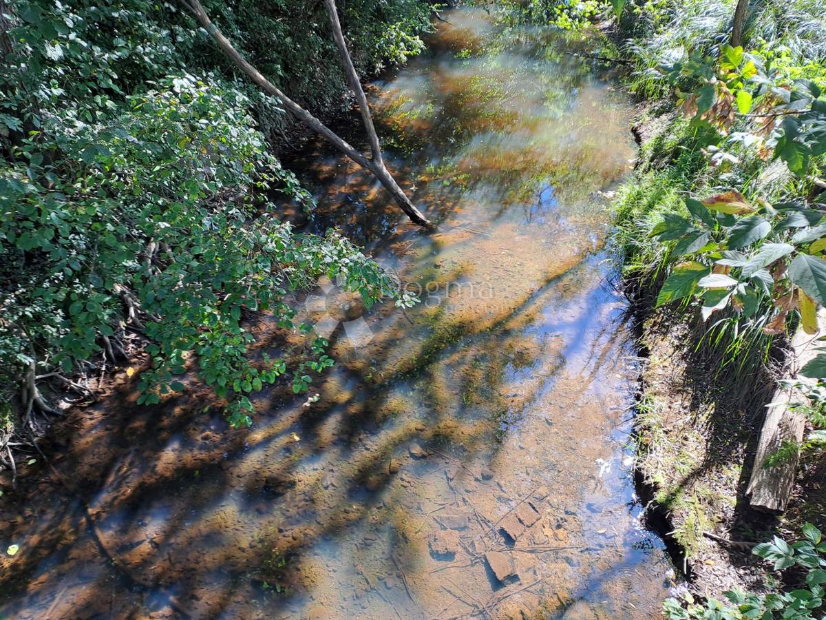 Hiša Pješčanica, Gvozd, 180m2