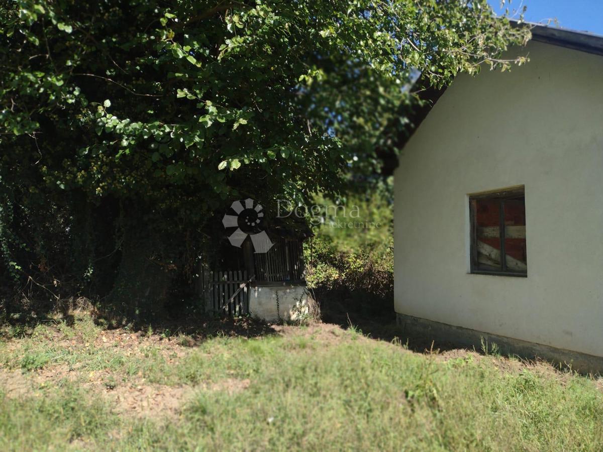 Hiša Pješčanica, Gvozd, 180m2