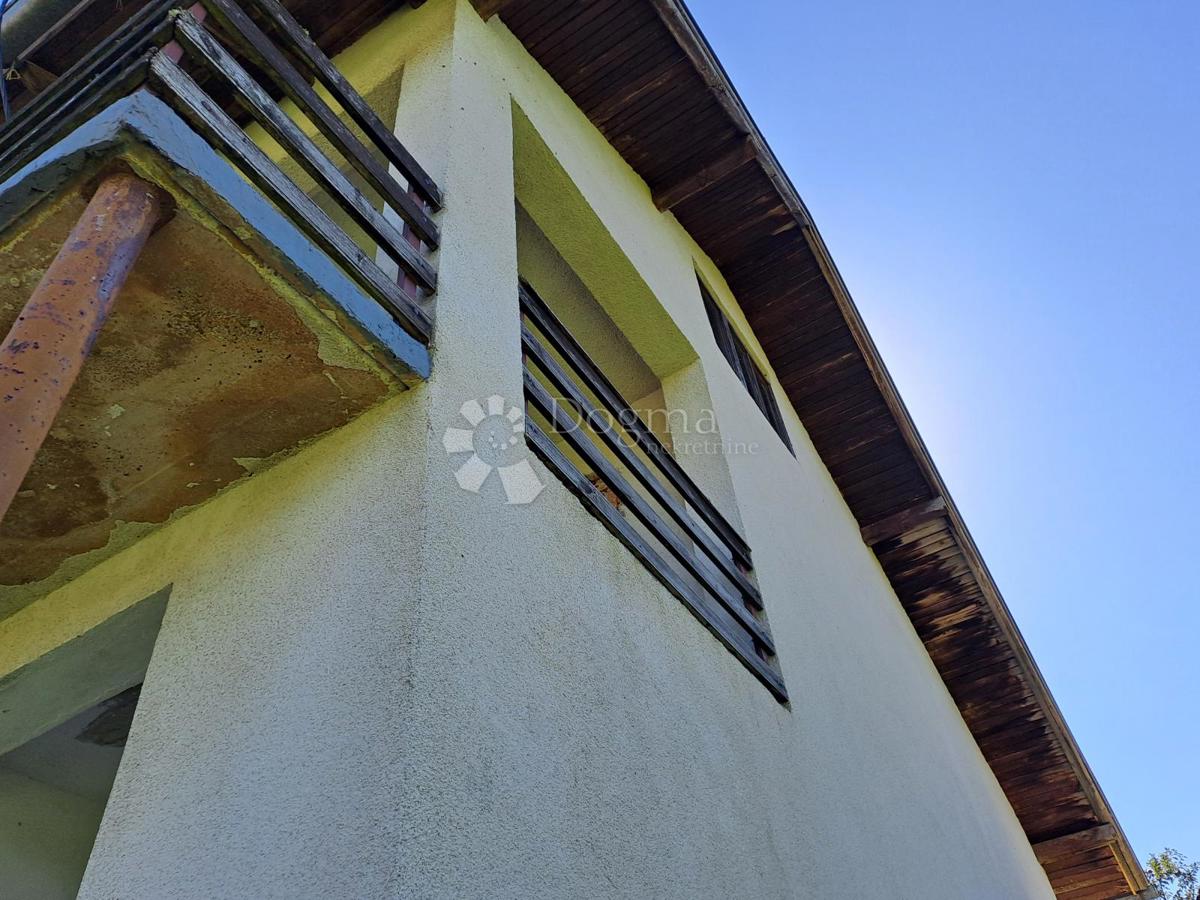 Hiša Pješčanica, Gvozd, 180m2