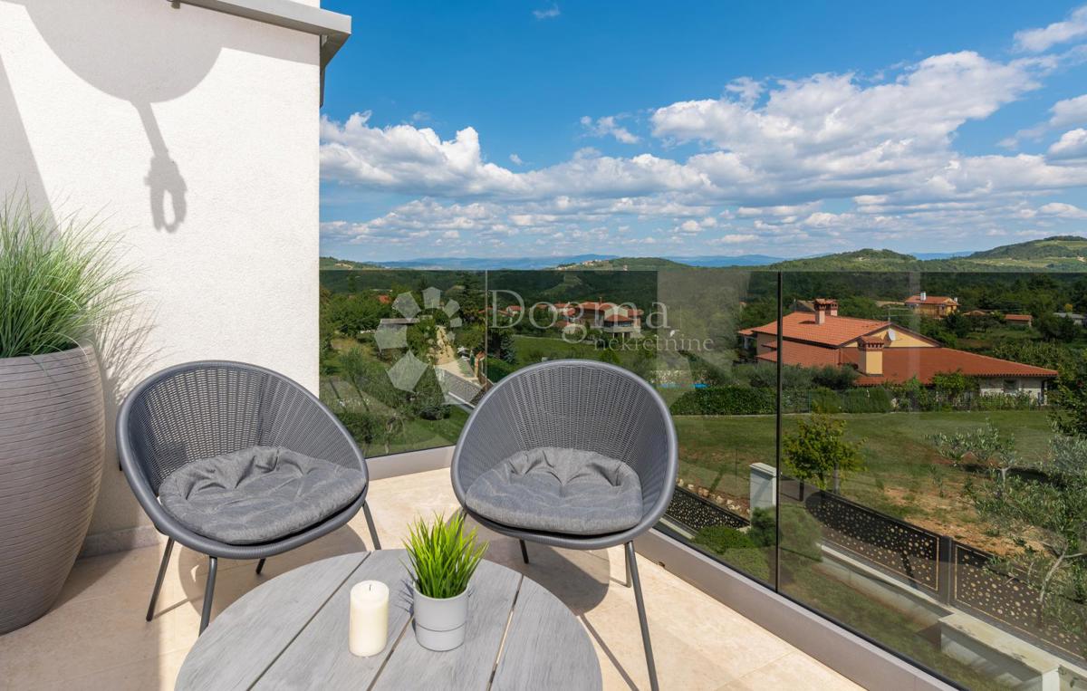 Hiša Karojba, 357m2