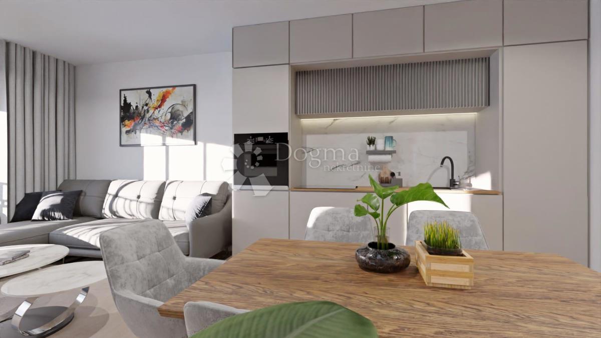 Stanovanje Okrug Gornji, Okrug, 74m2