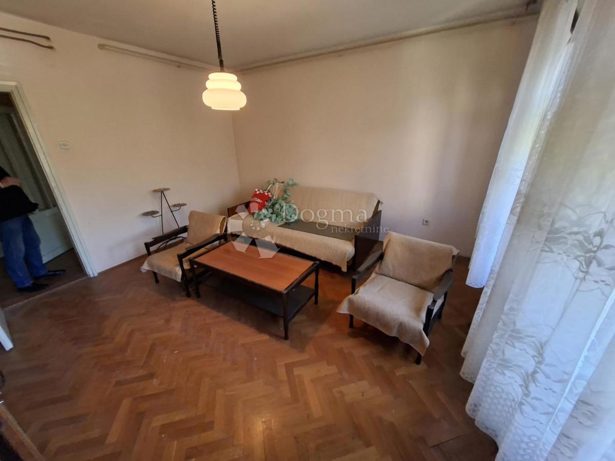 Hiša Črnomerec, 225m2