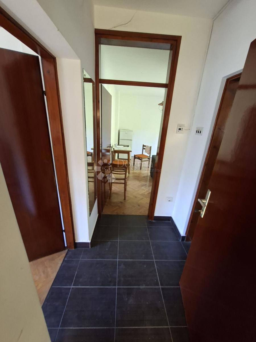 Hiša Črnomerec, 225m2