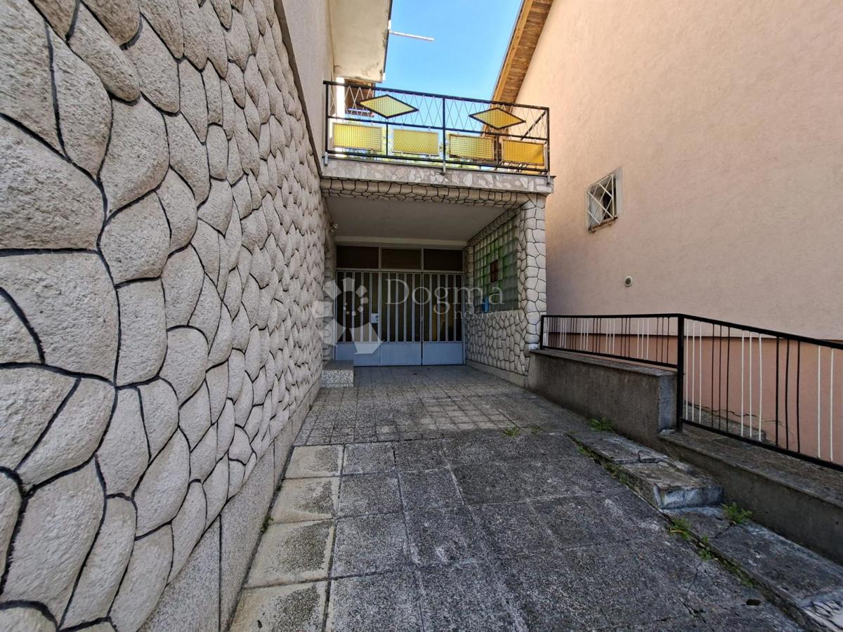 Hiša Črnomerec, 225m2