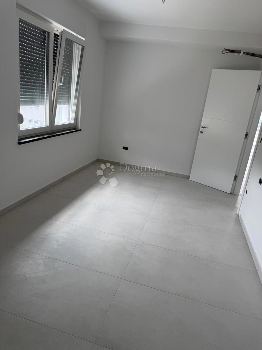 Stanovanje Makarska, 79,95m2