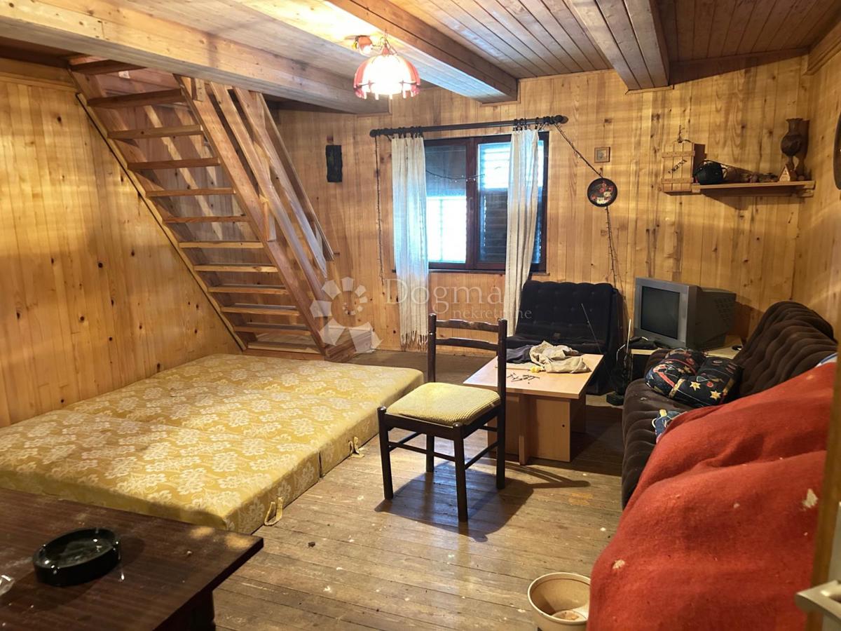 Hiša Begovo Razdolje, Mrkopalj, 70m2