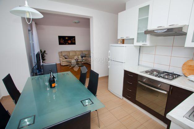 Hiša Banjol, Rab, 138m2