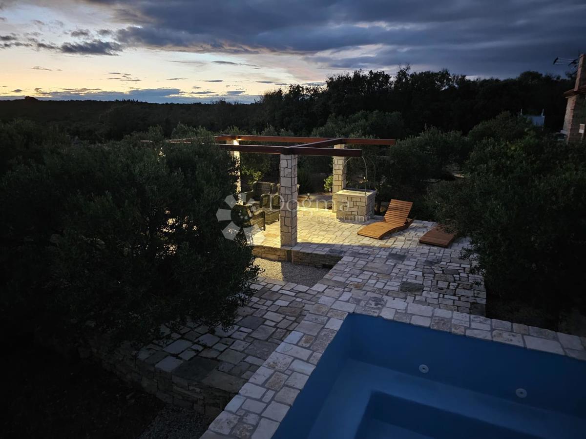 Kamnita oaza na Šolti