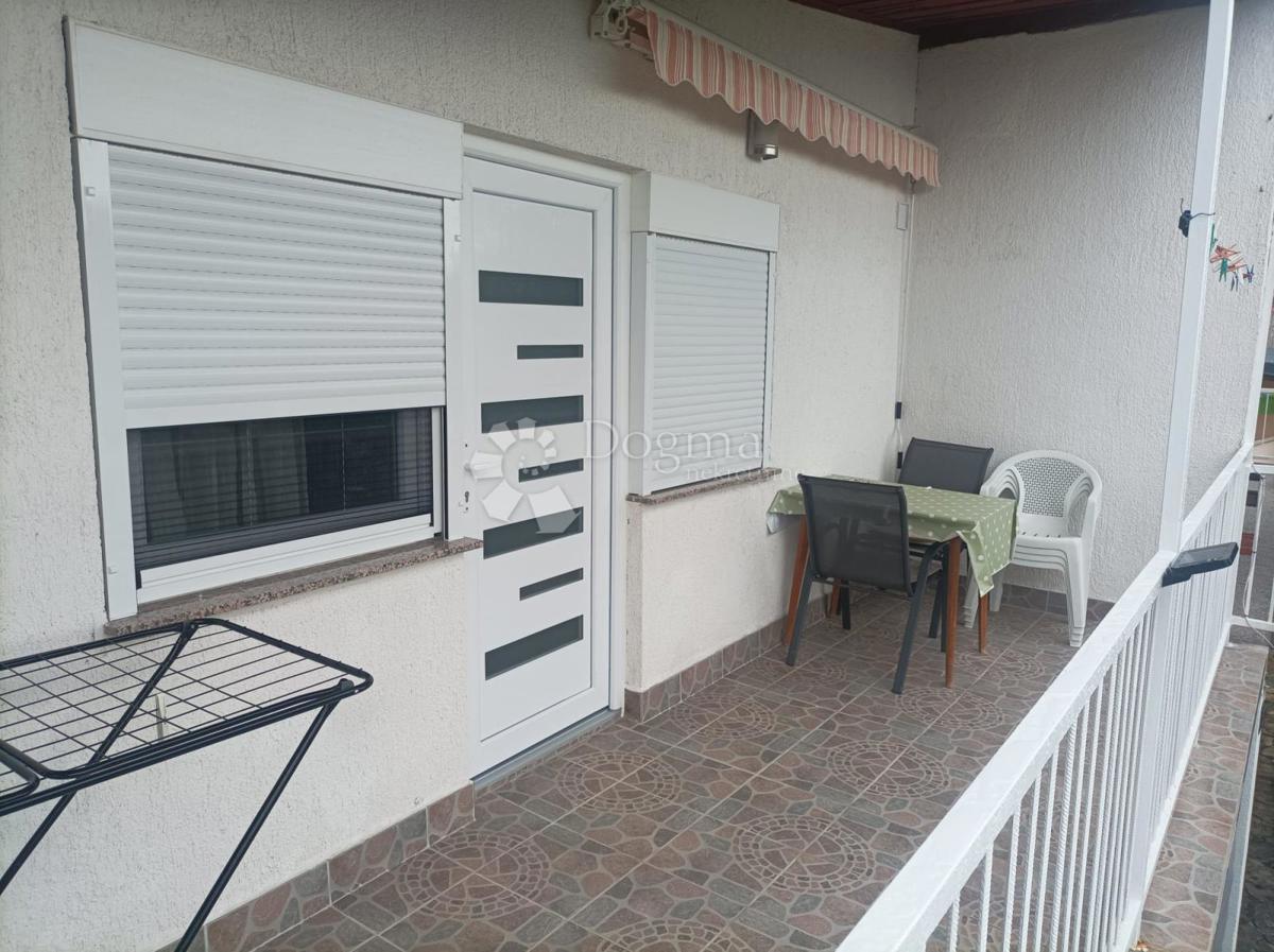 Hiša Kruševo, Obrovac, 116m2