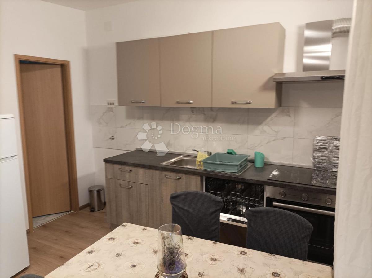 Hiša Kruševo, Obrovac, 116m2