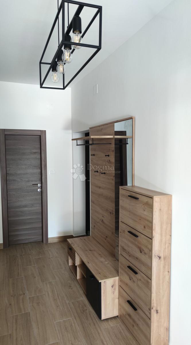 Hiša Seline, Starigrad, 335,58m2