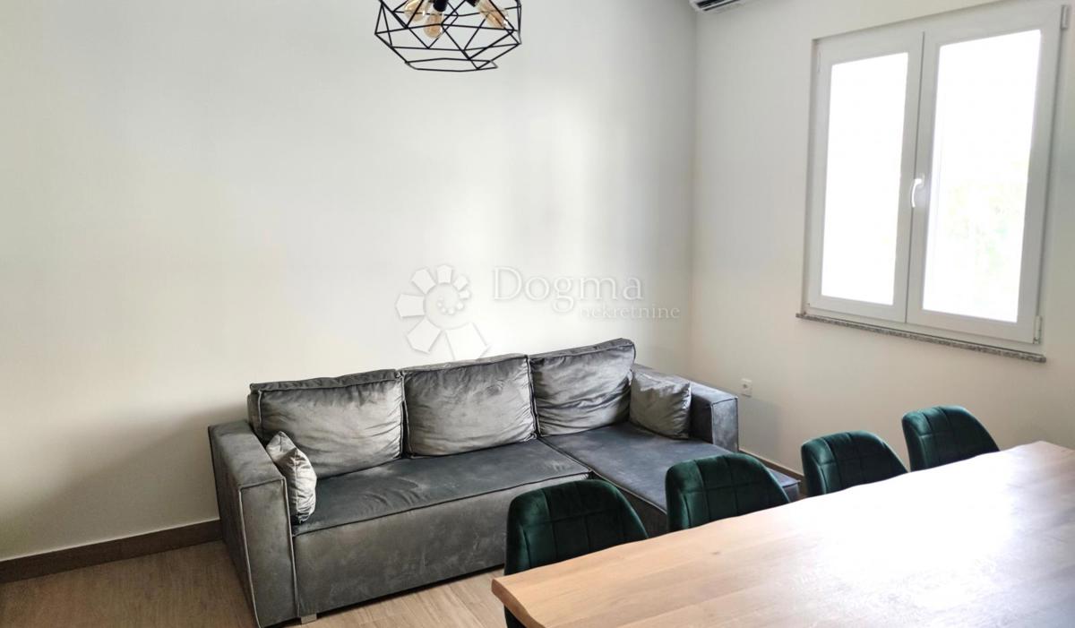 Hiša Seline, Starigrad, 335,58m2