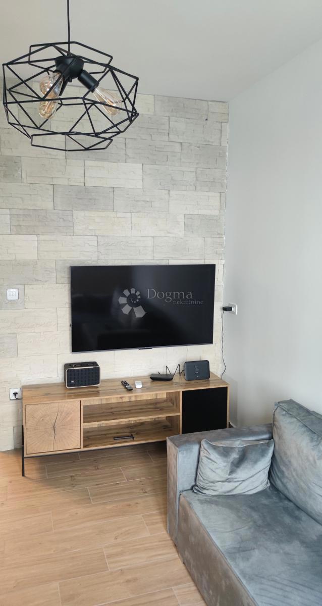 Hiša Seline, Starigrad, 335,58m2