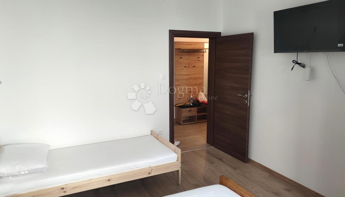 Hiša Seline, Starigrad, 335,58m2