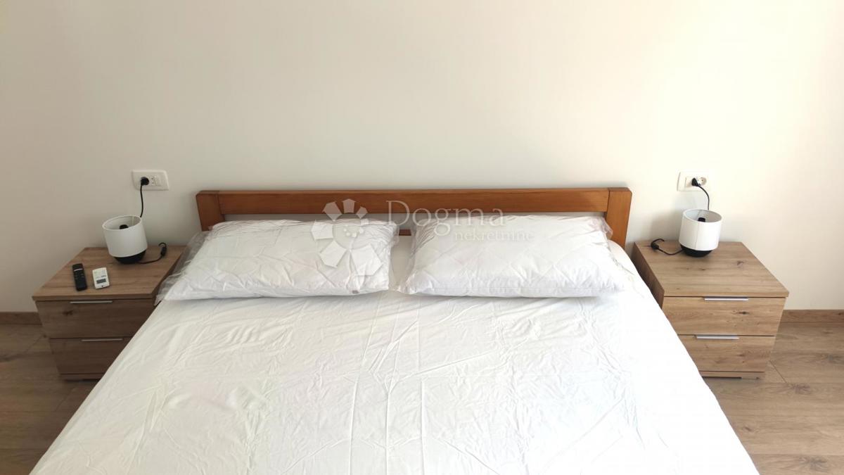 Hiša Seline, Starigrad, 335,58m2