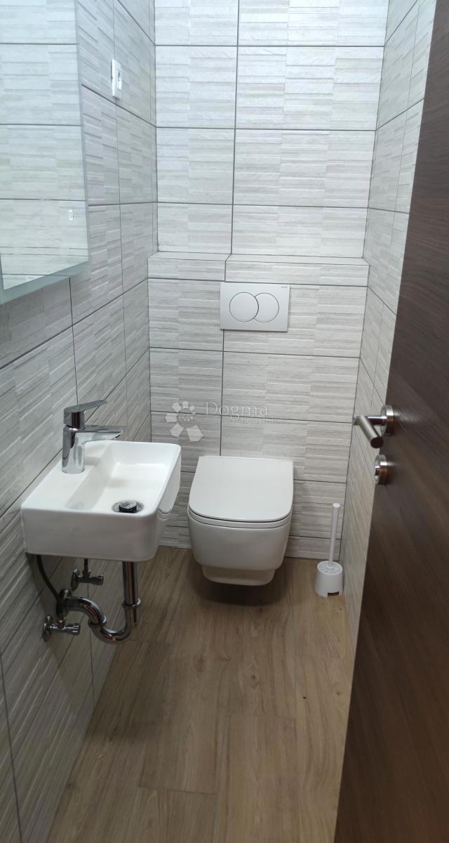 Hiša Seline, Starigrad, 335,58m2