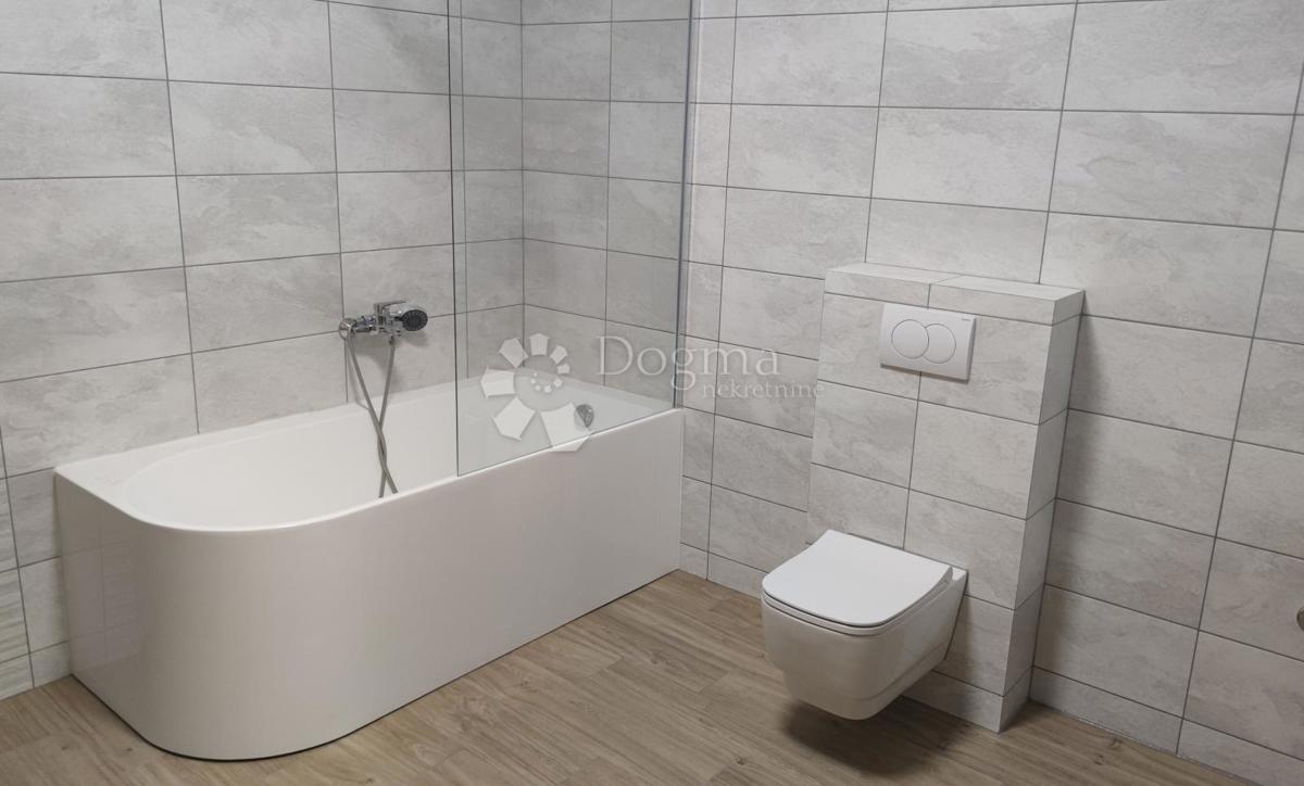 Hiša Seline, Starigrad, 335,58m2