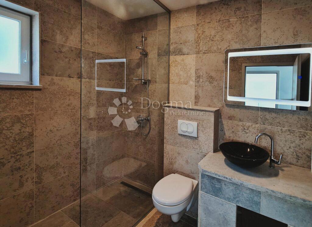 Hiša Rabac, Labin, 200m2