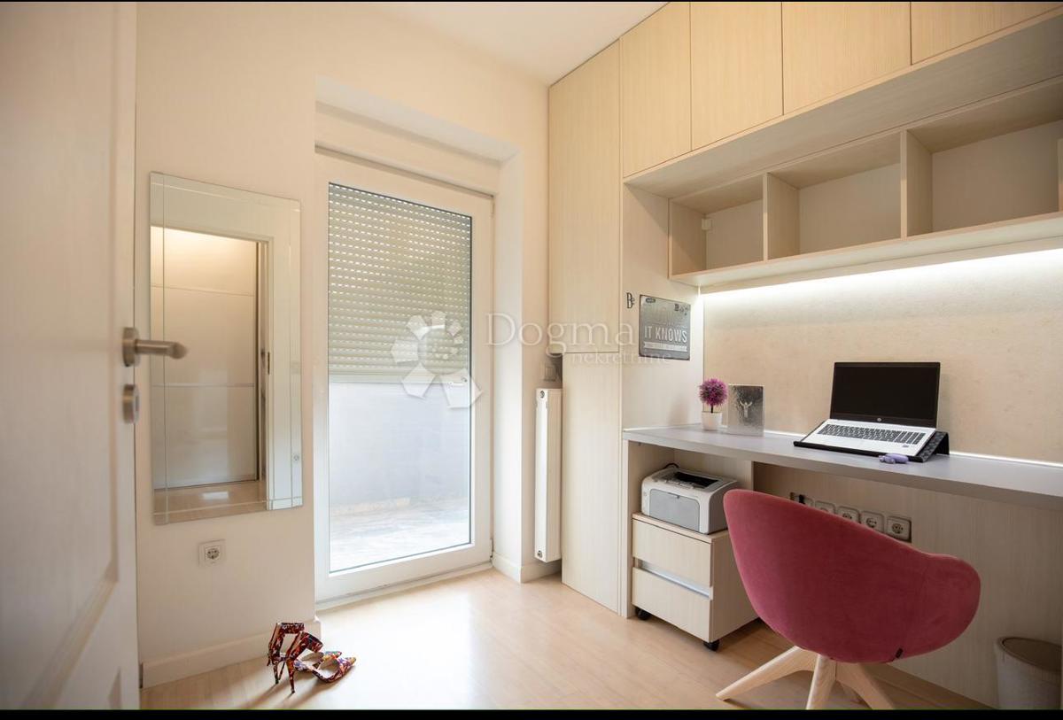 Luksuzno stanovanje z wellnessom in garažo