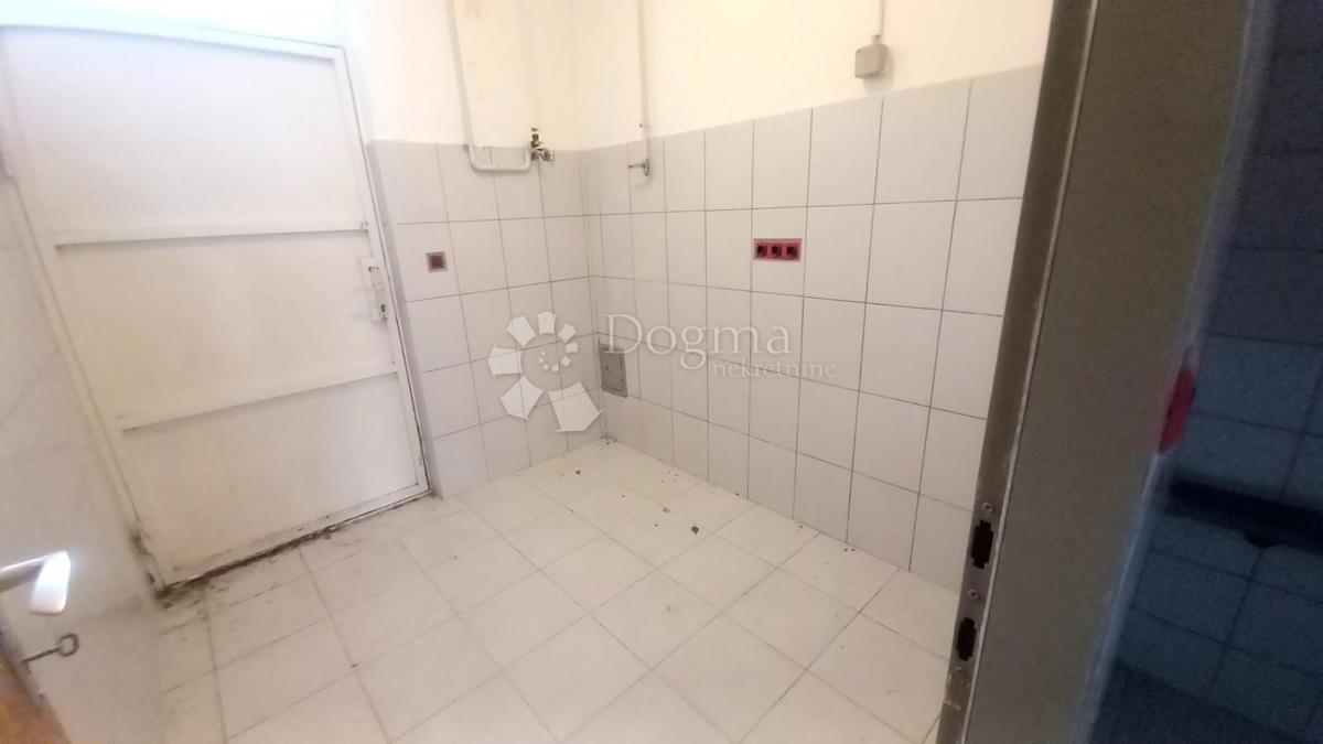 Poslovni prostor Križ, 55m2