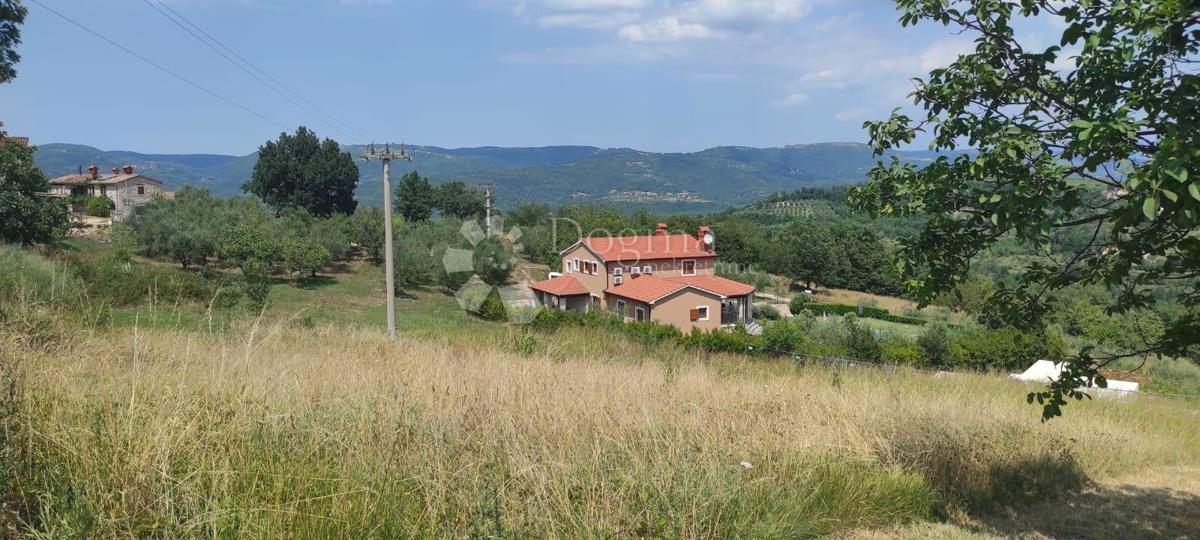 Hiša Rakotule, Karojba, 170m2
