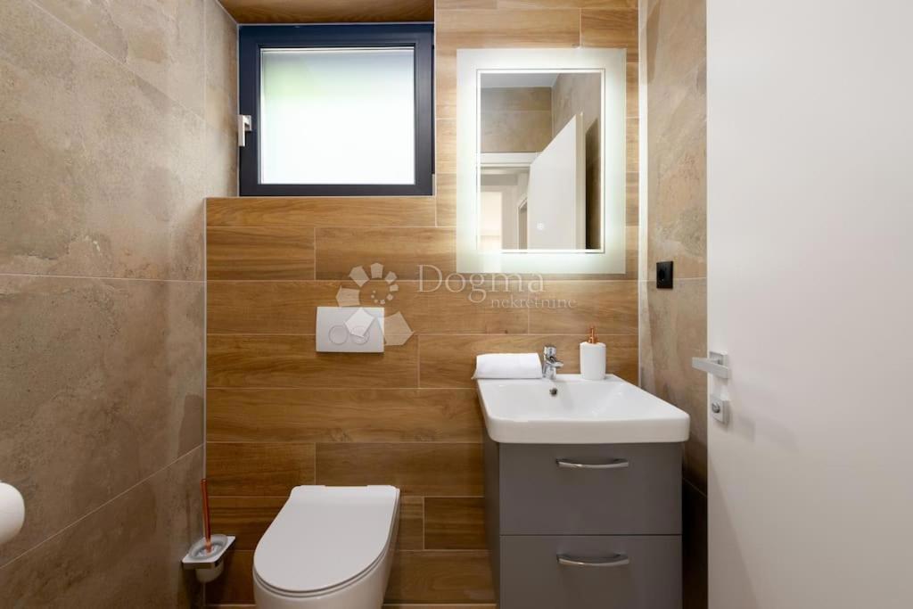 Hiša Delnice, 97,74m2