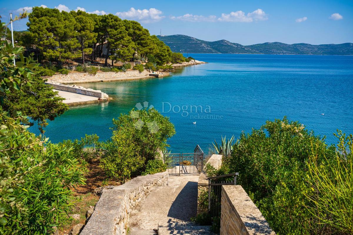 Hiša Veli Iž, Zadar - Okolica, 235m2