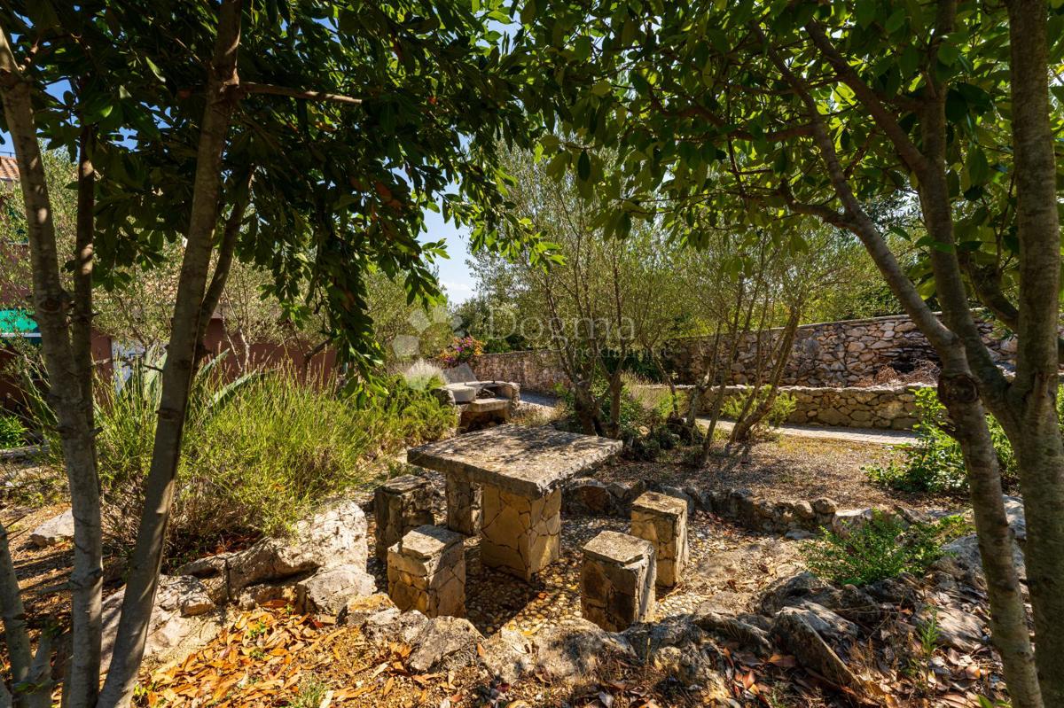 Hiša Veli Iž, Zadar - Okolica, 235m2