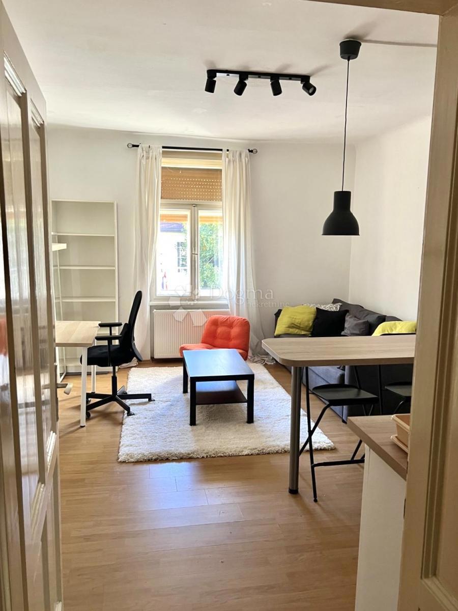 Stanovanje Donji grad, Donji Grad, 32m2