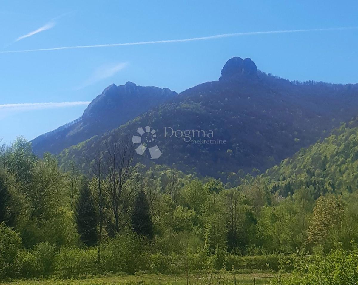 Kmetijsko zemljišče Ogulin, 19.692m2