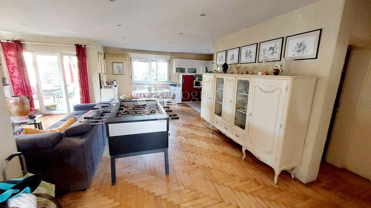 Hiša Resnik, Peščenica - Žitnjak, 260m2