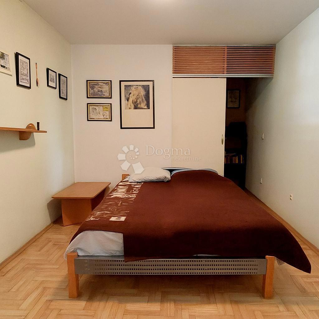 Hiša Resnik, Peščenica - Žitnjak, 260m2