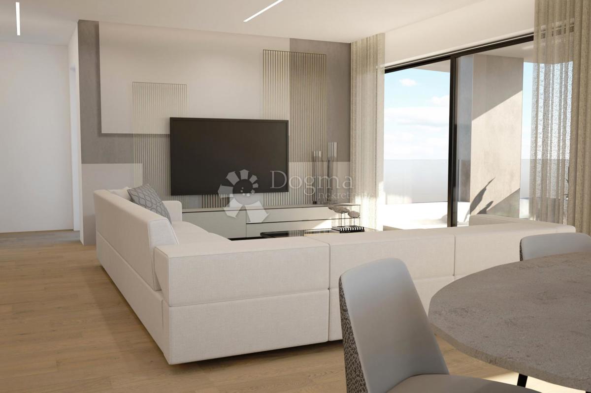 LUKSUZNO STANOVANJE NAJVIŠJIH STANDARDOV - ROVINJ, CENTER