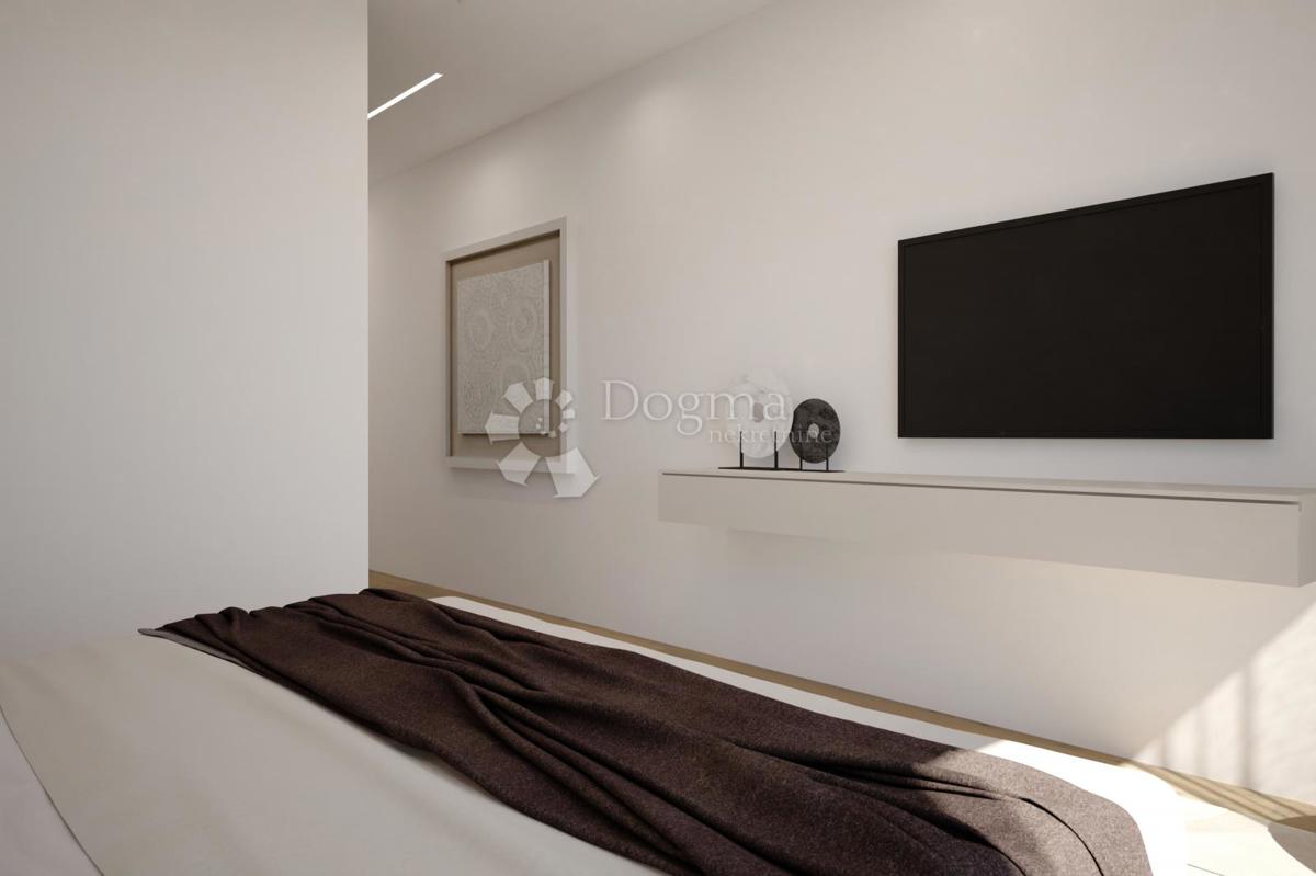 LUKSUZNO STANOVANJE NAJVIŠJIH STANDARDOV - ROVINJ, CENTER