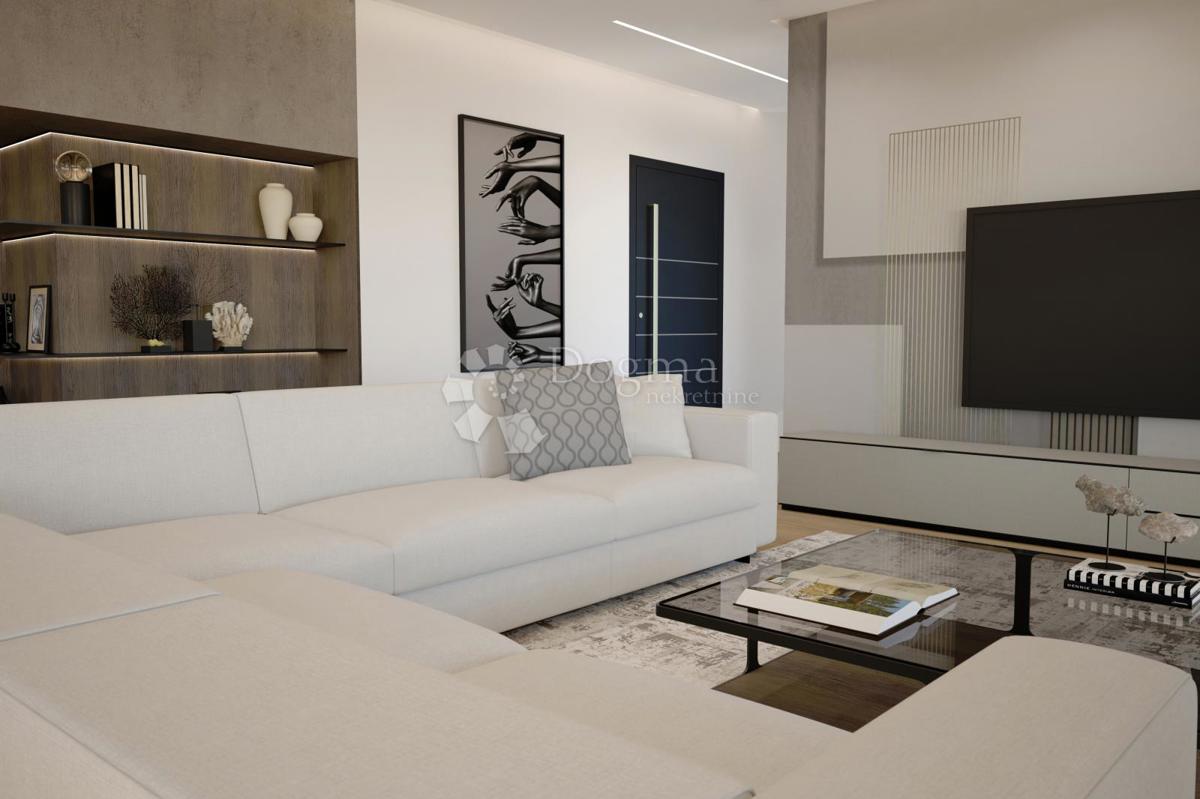 LUKSUZNO STANOVANJE NAJVIŠJIH STANDARDOV - ROVINJ, CENTER