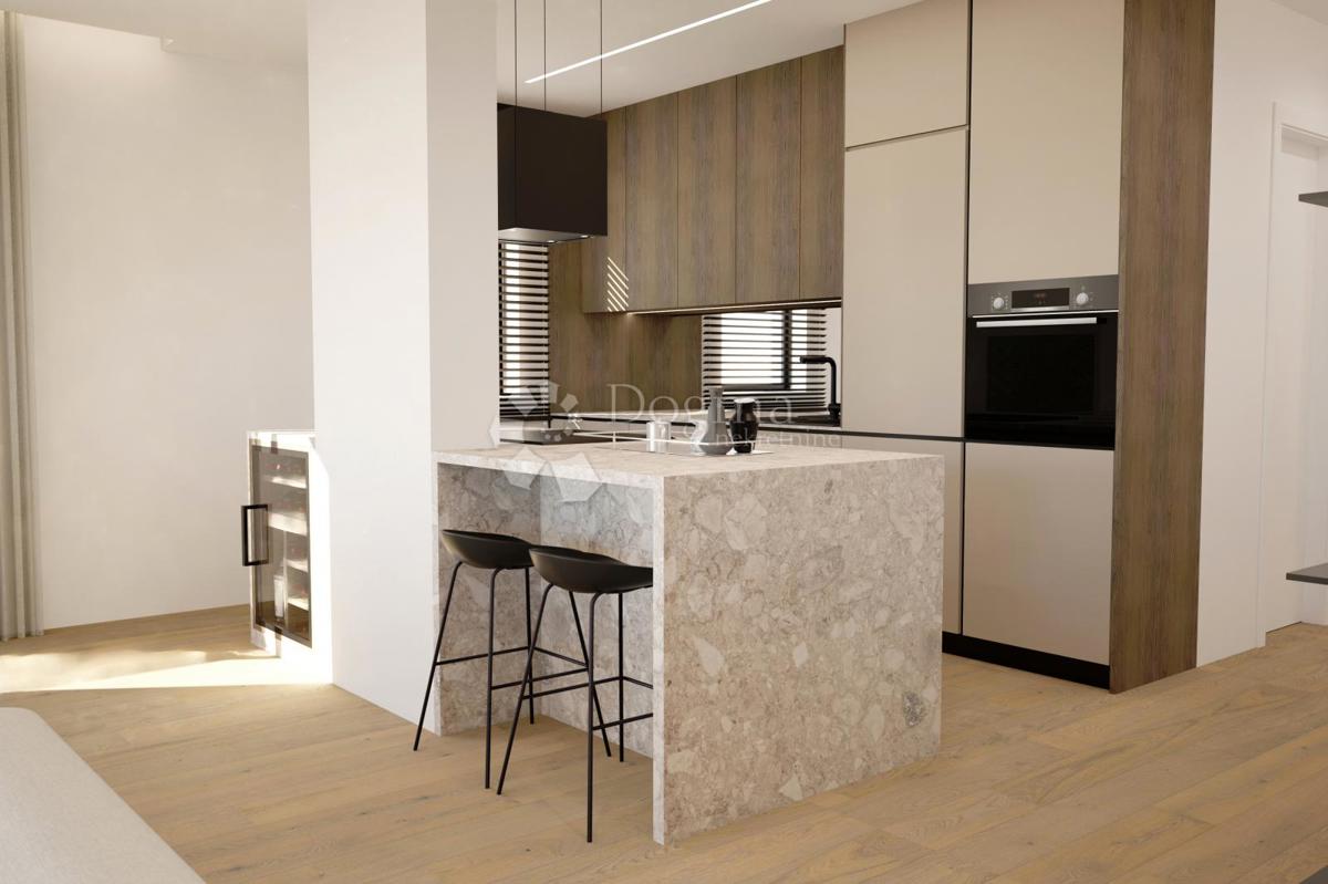 LUKSUZNO STANOVANJE NAJVIŠJIH STANDARDOV - ROVINJ, CENTER