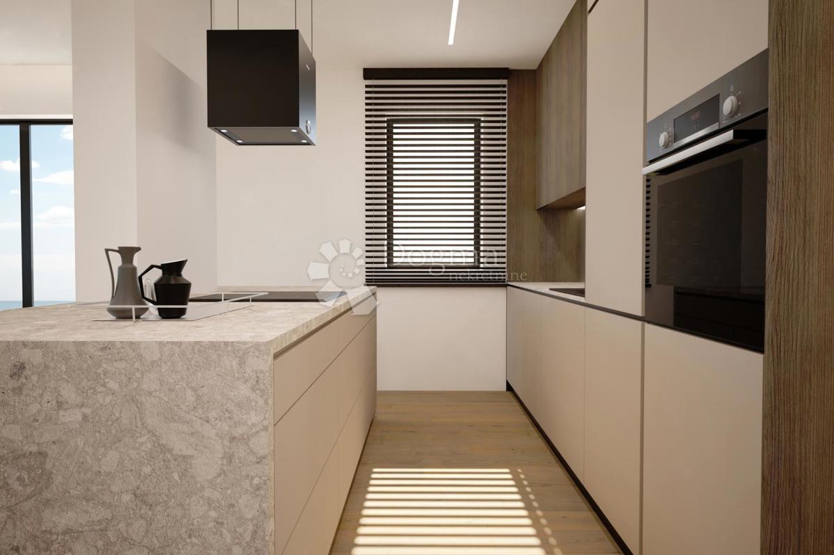 LUKSUZNO STANOVANJE NAJVIŠJIH STANDARDOV - ROVINJ, CENTER