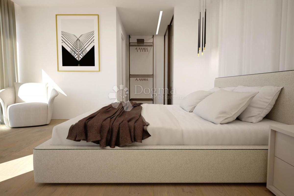 LUKSUZNO STANOVANJE NAJVIŠJIH STANDARDOV - ROVINJ, CENTER