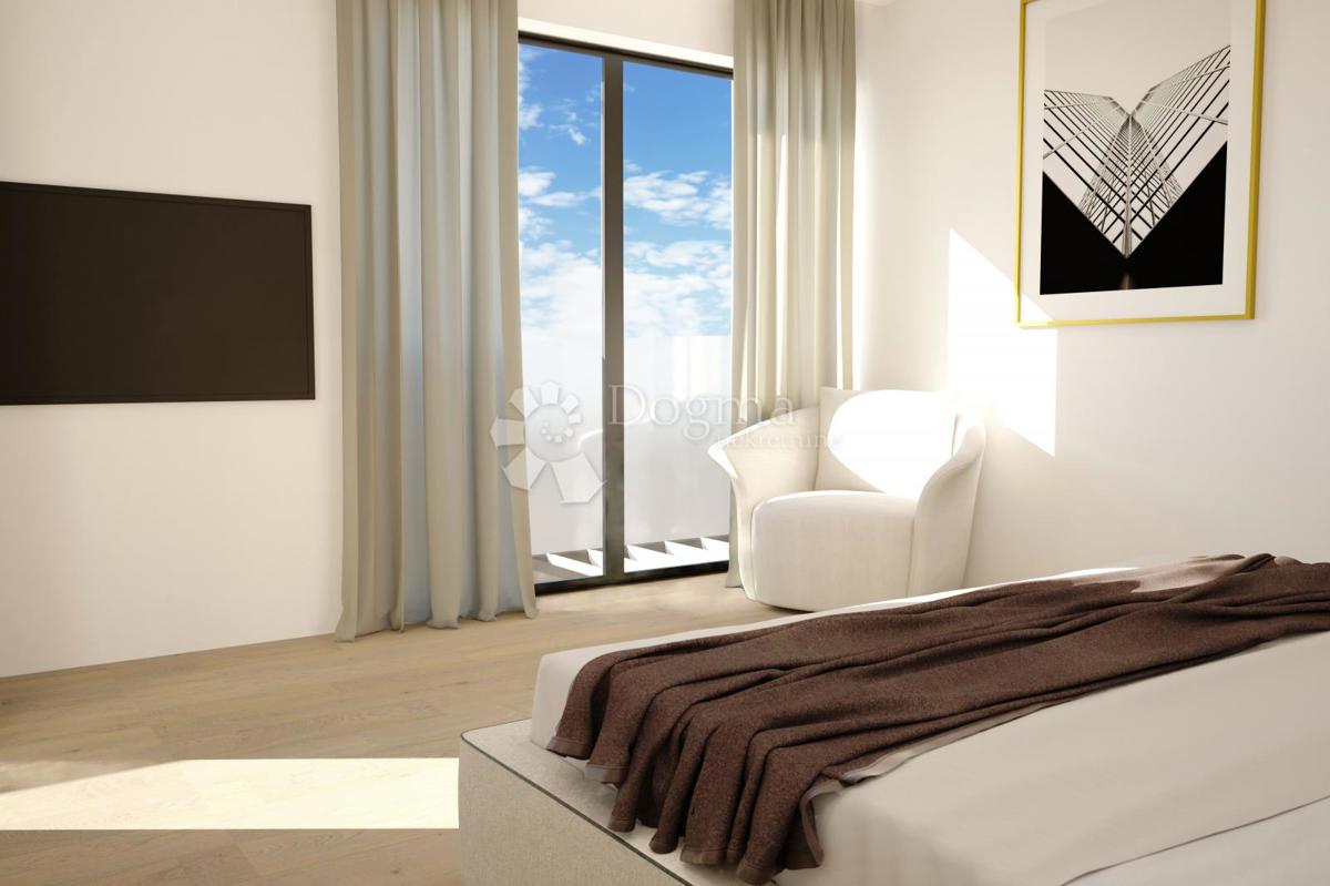 LUKSUZNO STANOVANJE NAJVIŠJIH STANDARDOV - ROVINJ, CENTER