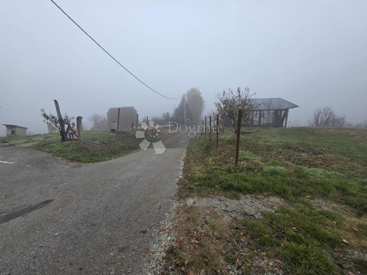 Kmetijsko zemljišče Jakovlje, 435m2